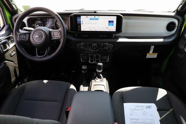 new 2025 Jeep Gladiator car, priced at $41,508