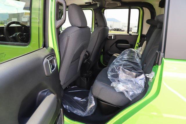 new 2025 Jeep Gladiator car, priced at $41,508