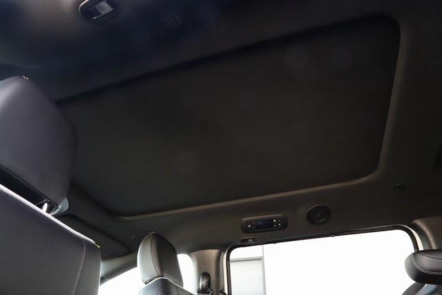 new 2026 Chrysler Pacifica car, priced at $45,678