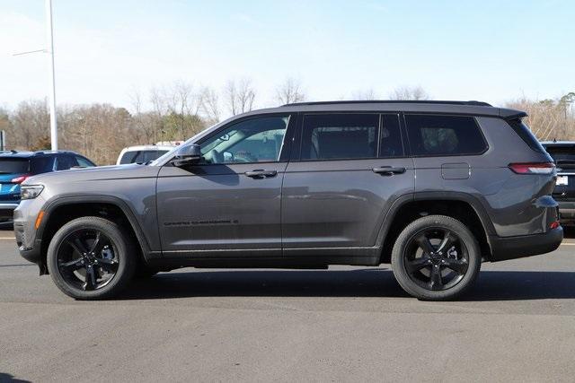 new 2024 Jeep Grand Cherokee car, priced at $36,098