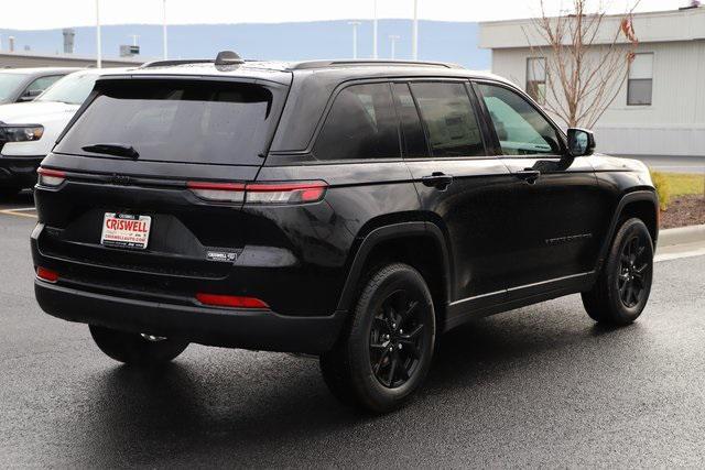 new 2025 Jeep Grand Cherokee car, priced at $40,383