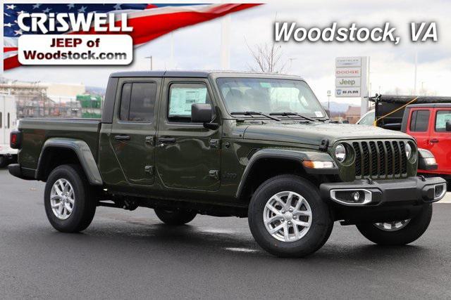 new 2023 Jeep Gladiator car, priced at $43,534