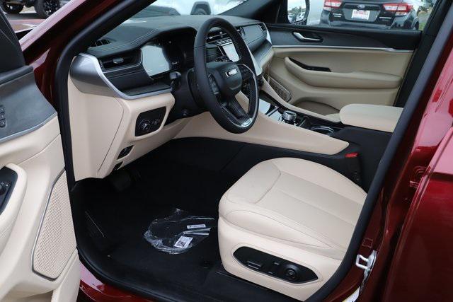 new 2025 Jeep Grand Cherokee L car, priced at $51,794