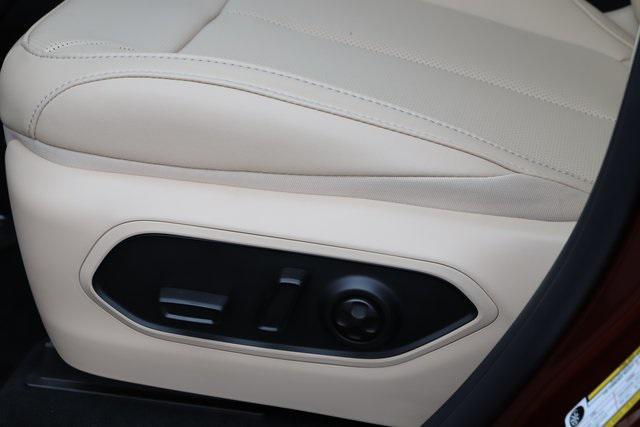 new 2025 Jeep Grand Cherokee L car, priced at $51,794