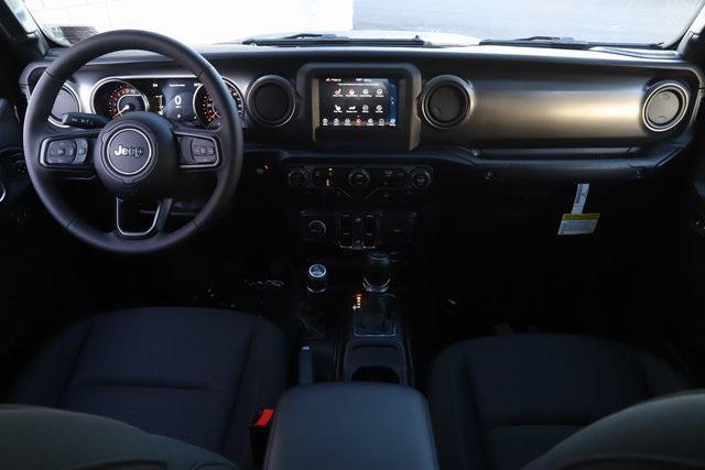 new 2023 Jeep Gladiator car, priced at $38,006