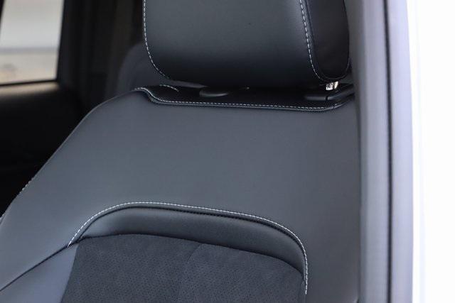 new 2025 Jeep Grand Cherokee car, priced at $39,837