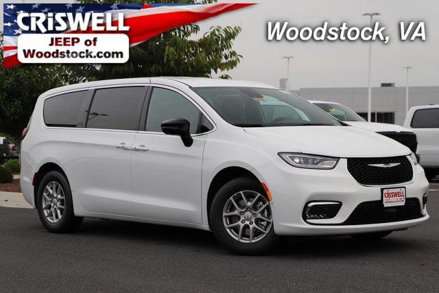 new 2026 Chrysler Pacifica car, priced at $39,408