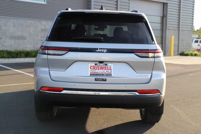 new 2025 Jeep Grand Cherokee car, priced at $44,715