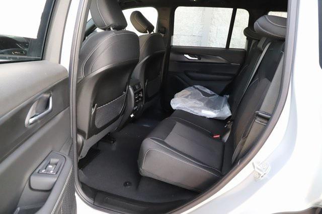 new 2025 Jeep Grand Cherokee car, priced at $44,715