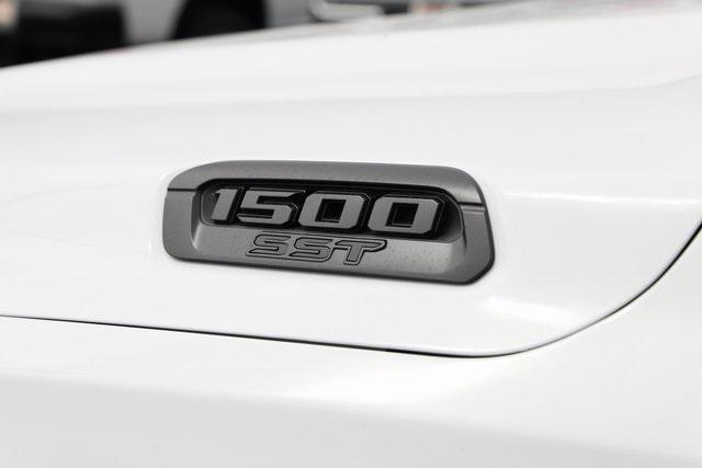new 2025 Ram 1500 car, priced at $51,088