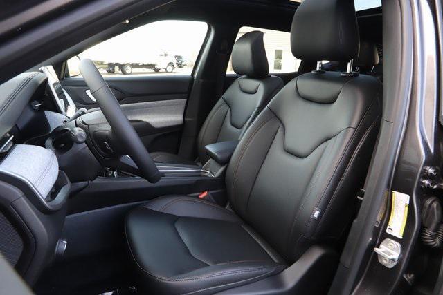 new 2024 Jeep Compass car, priced at $27,186