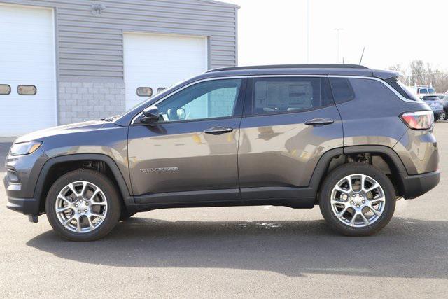 new 2024 Jeep Compass car, priced at $31,083