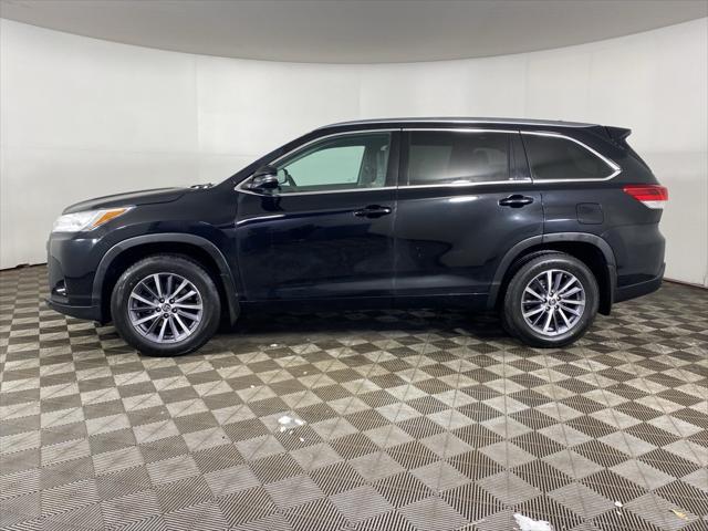 used 2018 Toyota Highlander car, priced at $28,937