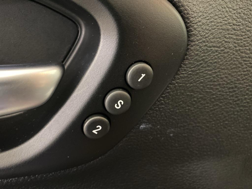 used 2021 Jeep Cherokee car, priced at $19,492