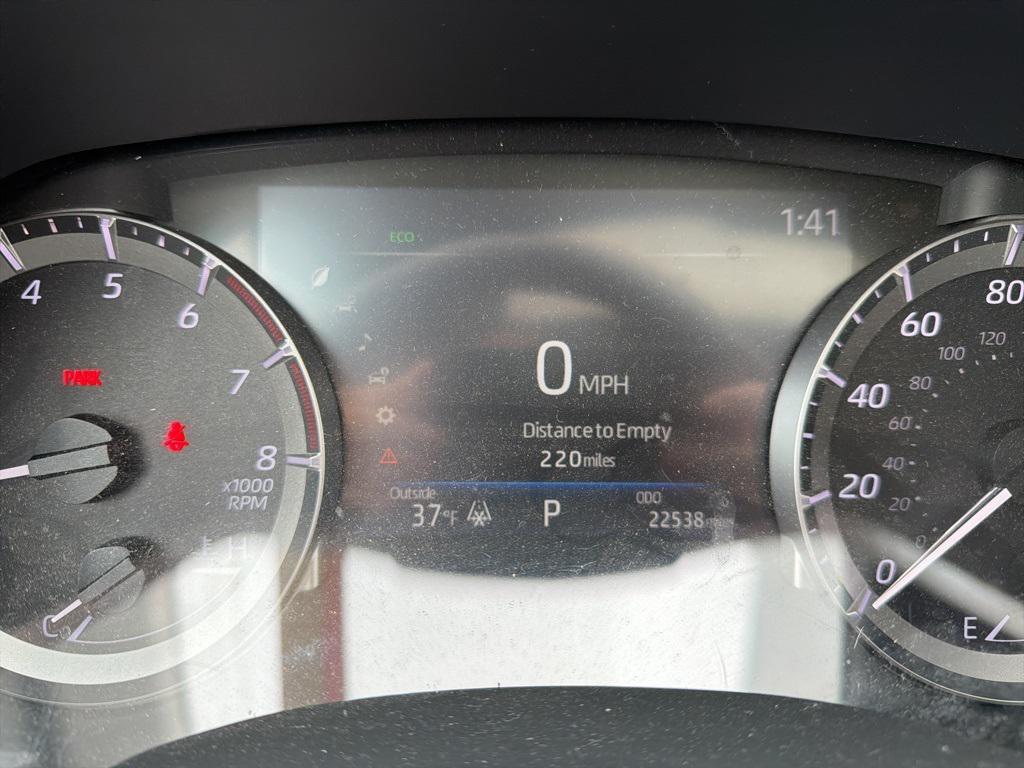 used 2023 Toyota Highlander car, priced at $39,921