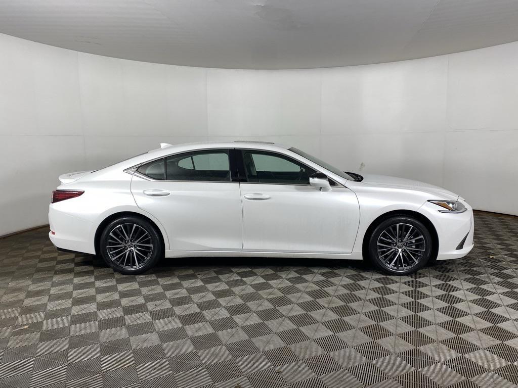 used 2023 Lexus ES 350 car, priced at $38,913