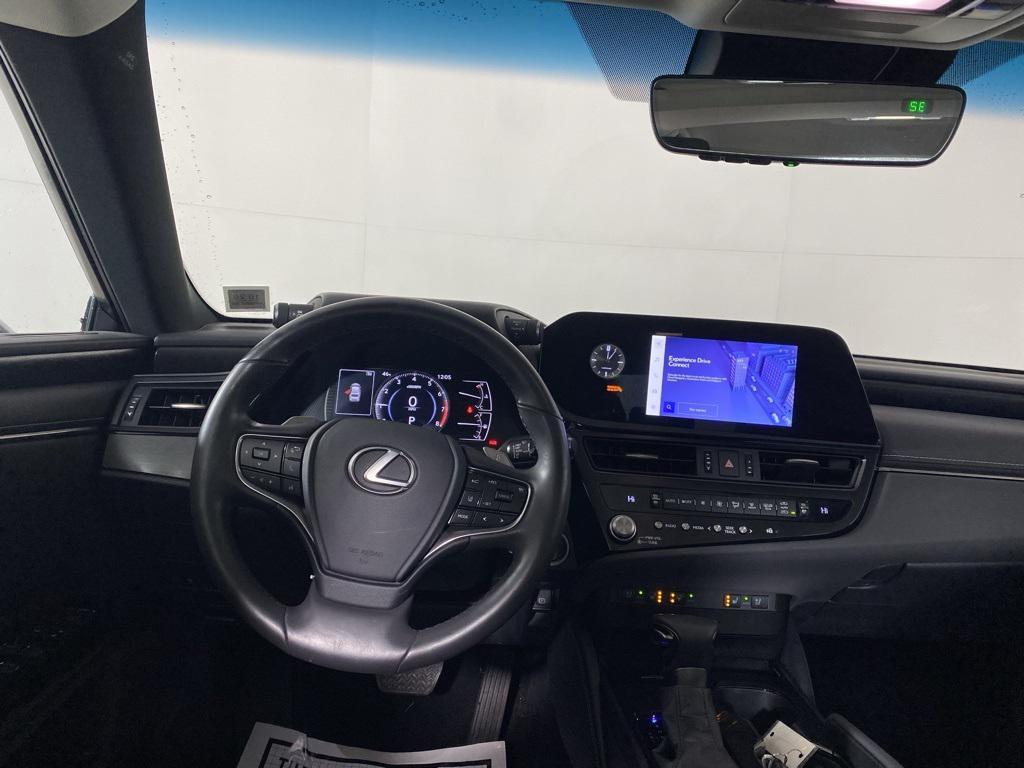 used 2023 Lexus ES 350 car, priced at $38,913