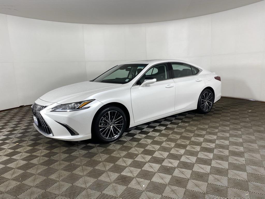 used 2023 Lexus ES 350 car, priced at $38,913