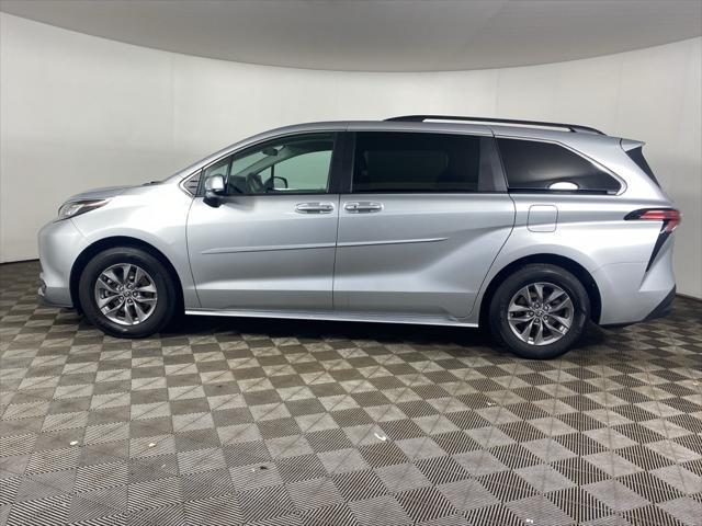 used 2022 Toyota Sienna car, priced at $37,432