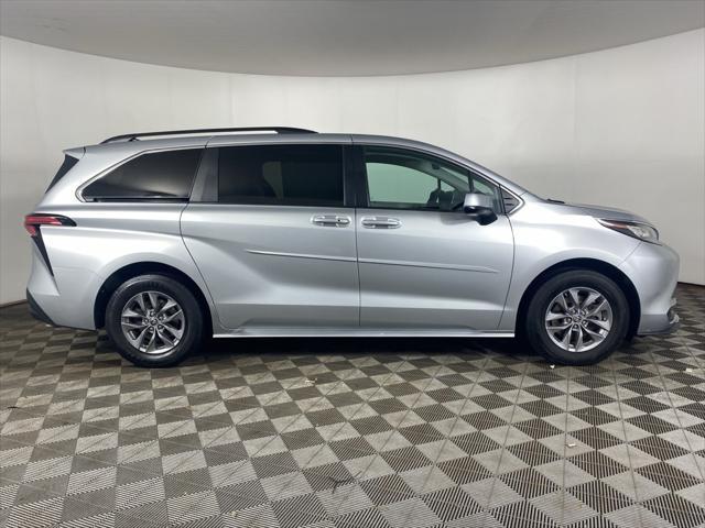 used 2022 Toyota Sienna car, priced at $37,432