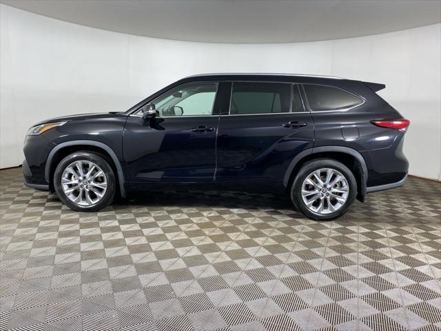 used 2020 Toyota Highlander car, priced at $33,958