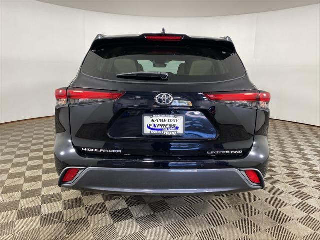 used 2020 Toyota Highlander car, priced at $33,958