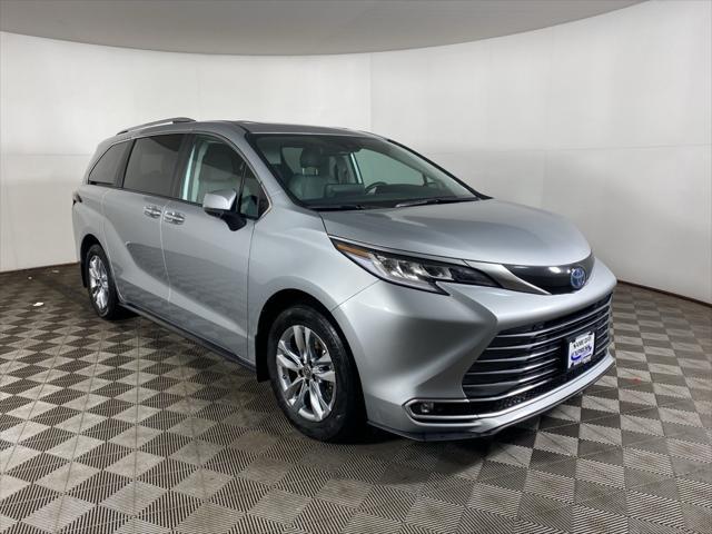 used 2023 Toyota Sienna car, priced at $48,943