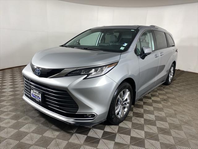 used 2023 Toyota Sienna car, priced at $48,943