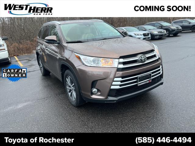 used 2018 Toyota Highlander car, priced at $30,917