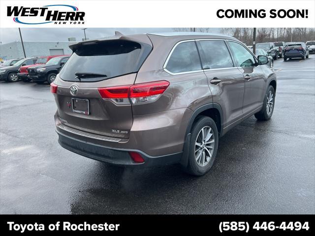 used 2018 Toyota Highlander car, priced at $30,917