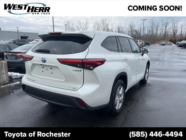 used 2021 Toyota Highlander Hybrid car, priced at $33,944