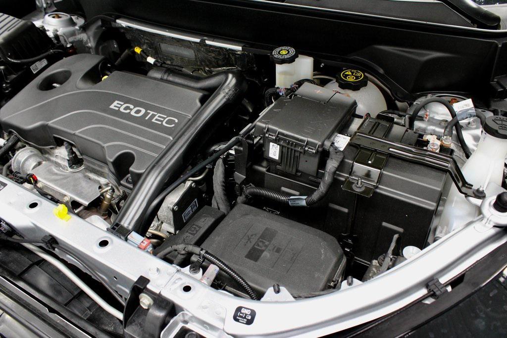 used 2022 Chevrolet Equinox car, priced at $19,216