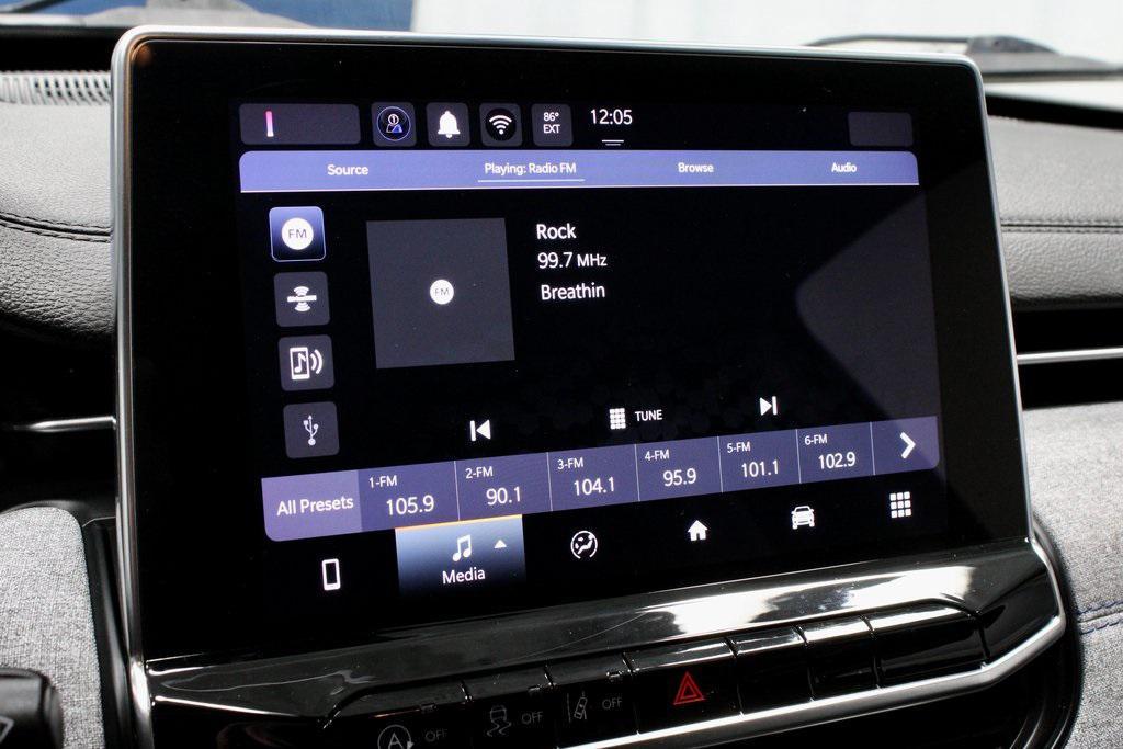 used 2024 Jeep Compass car, priced at $20,879