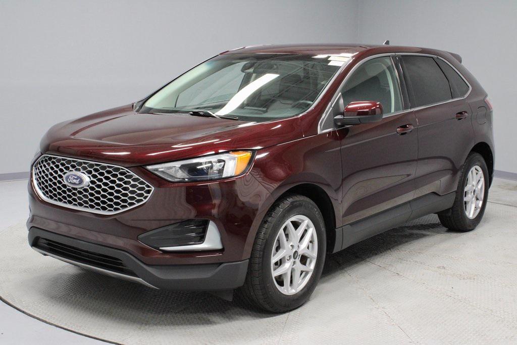 used 2024 Ford Edge car, priced at $24,708
