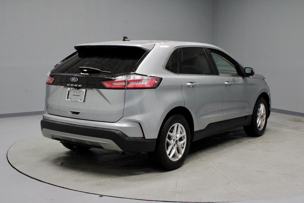 used 2022 Ford Edge car, priced at $23,996
