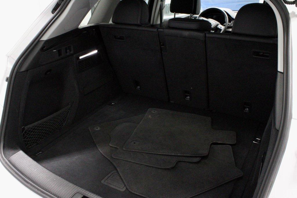 used 2024 Audi Q5 car, priced at $30,500