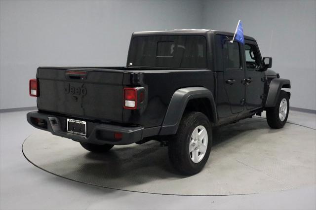 used 2023 Jeep Gladiator car, priced at $28,111
