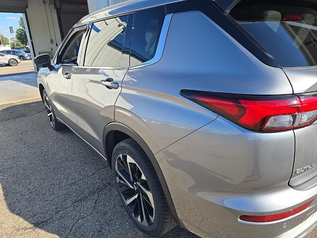 used 2022 Mitsubishi Outlander car, priced at $24,988