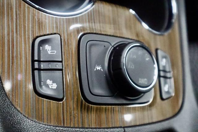 used 2023 GMC Acadia car, priced at $28,898