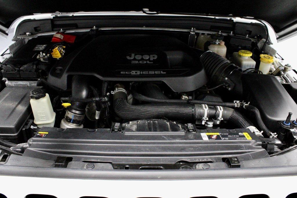 used 2021 Jeep Wrangler Unlimited car, priced at $31,565