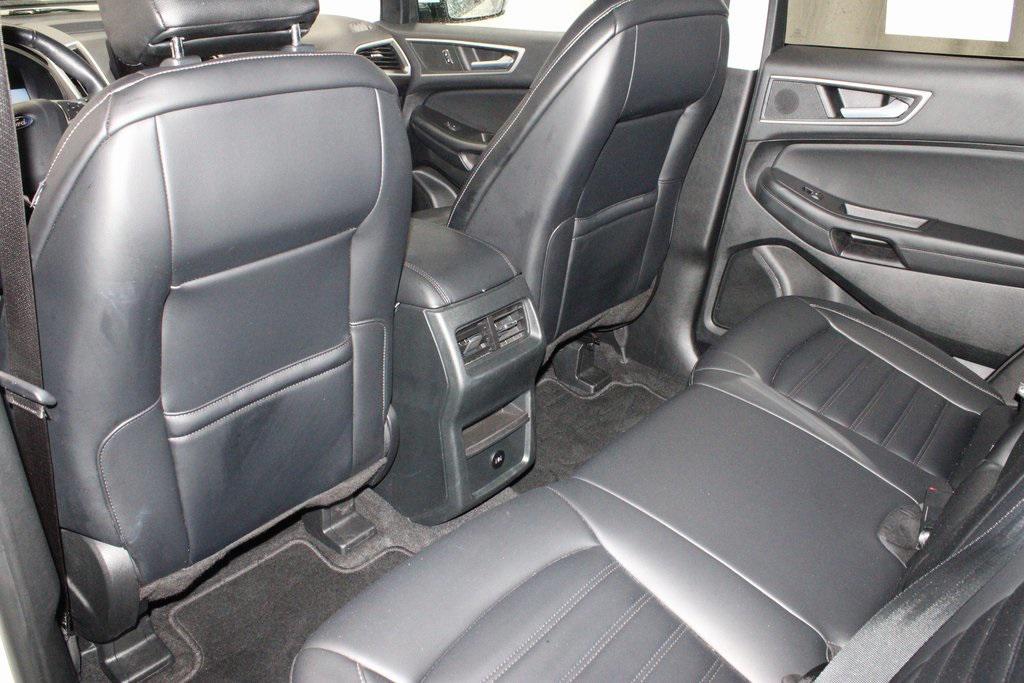 used 2024 Ford Edge car, priced at $20,112
