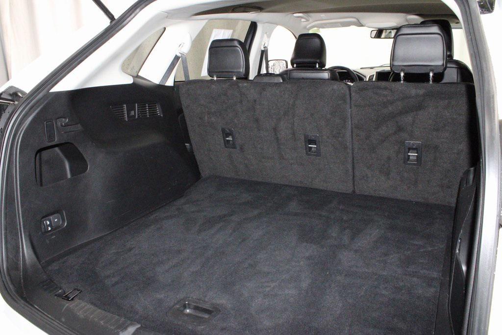 used 2024 Ford Edge car, priced at $20,112