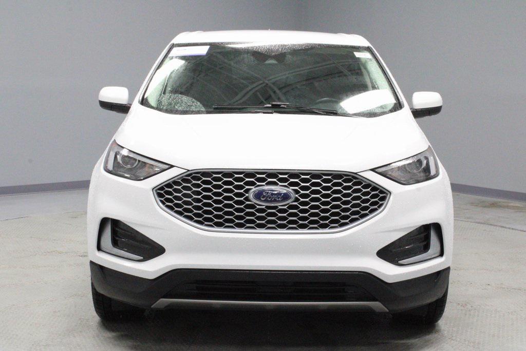 used 2024 Ford Edge car, priced at $20,112