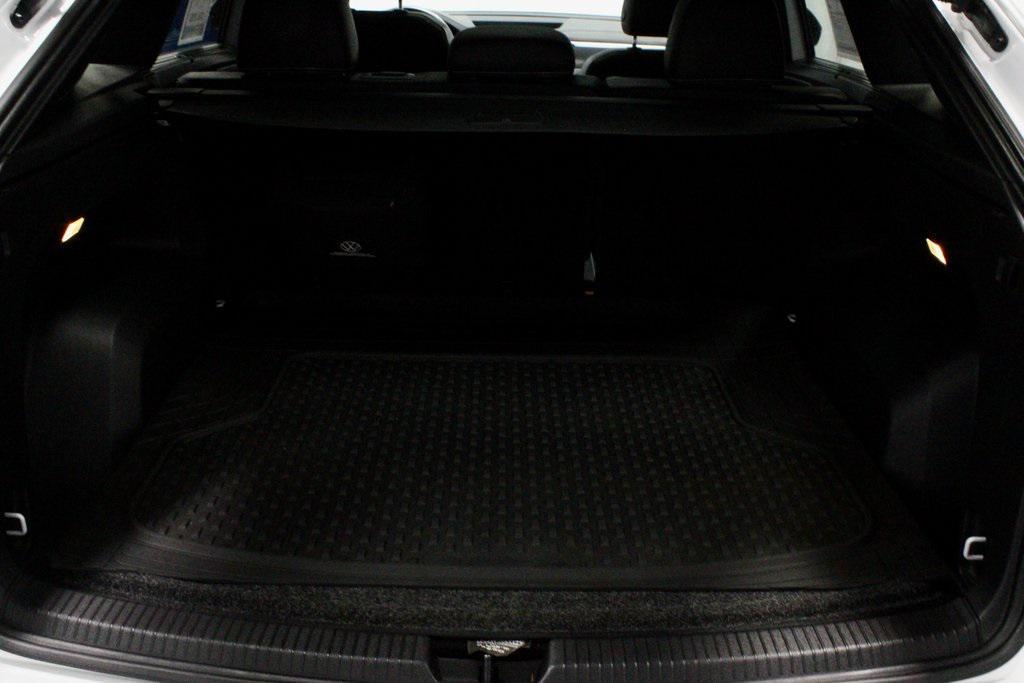 used 2021 Volkswagen Atlas Cross Sport car, priced at $18,179