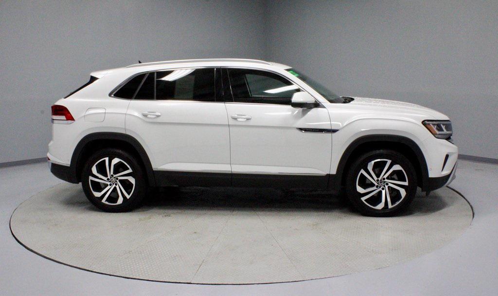 used 2021 Volkswagen Atlas Cross Sport car, priced at $18,179