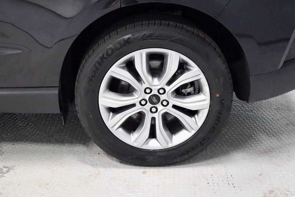 used 2024 Ford Edge car, priced at $27,899