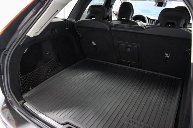used 2022 Volvo XC60 car, priced at $21,599