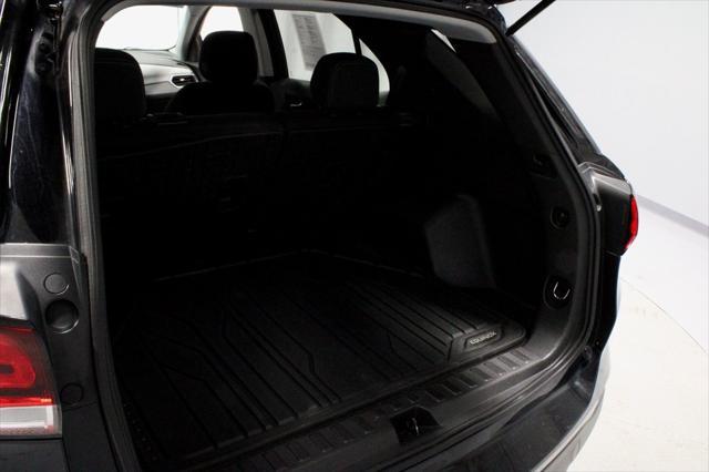 used 2023 Chevrolet Equinox car, priced at $21,235
