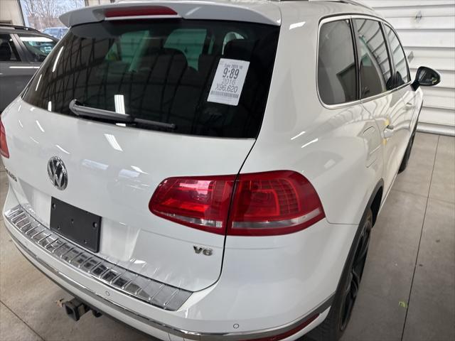 used 2016 Volkswagen Touareg car, priced at $14,000