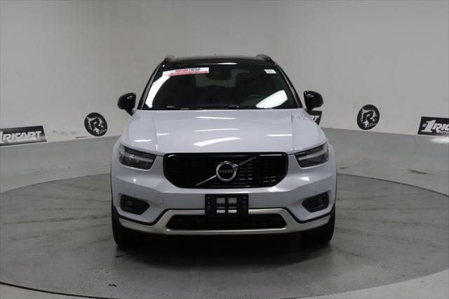 used 2021 Volvo XC40 car, priced at $30,699